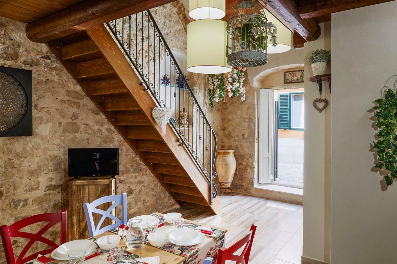 Les Petites Maisons D'Elise Scicli Ngoại thất bức ảnh